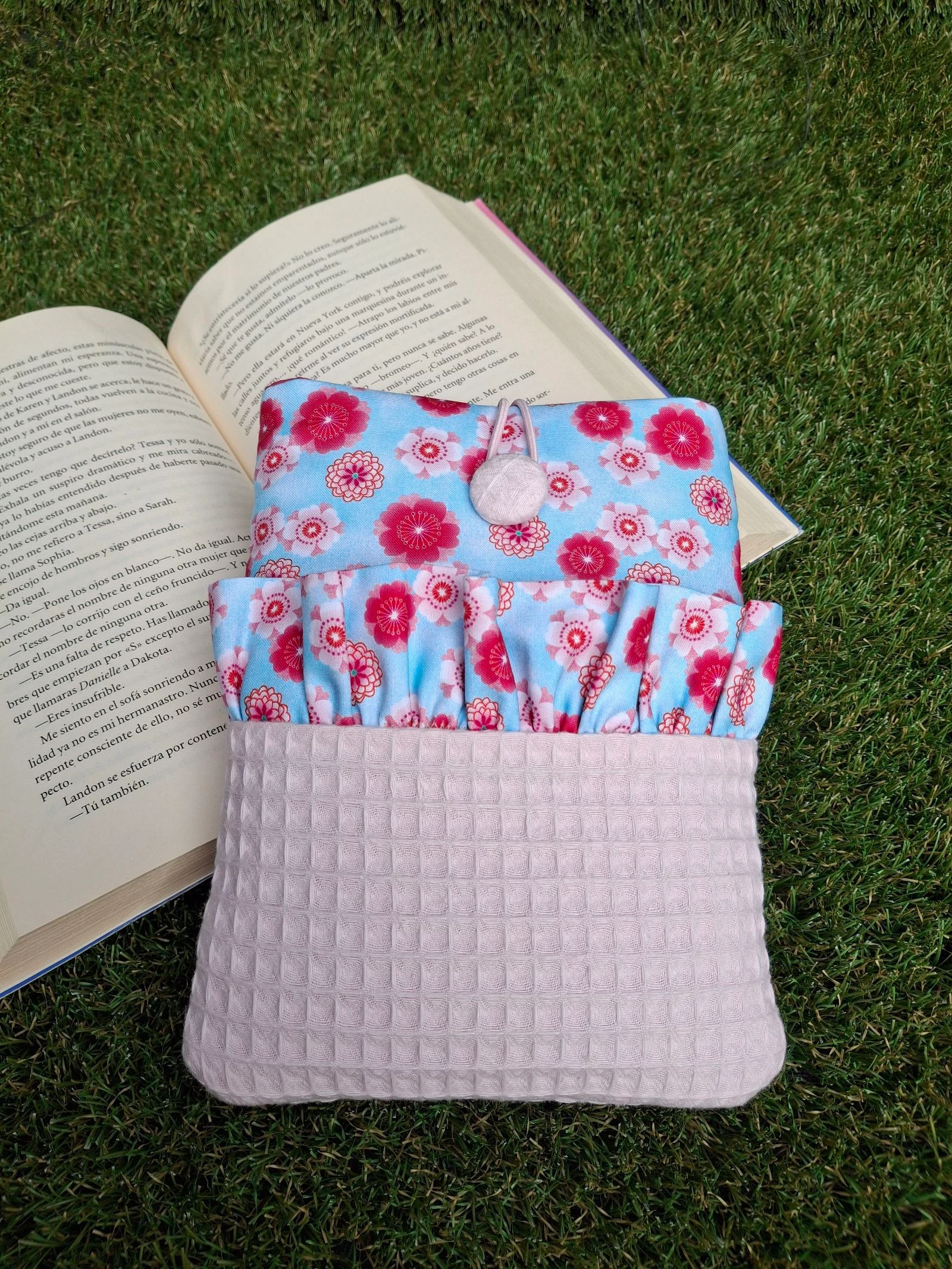 Célula para kindle acolchoada feita à mão – photo 4
